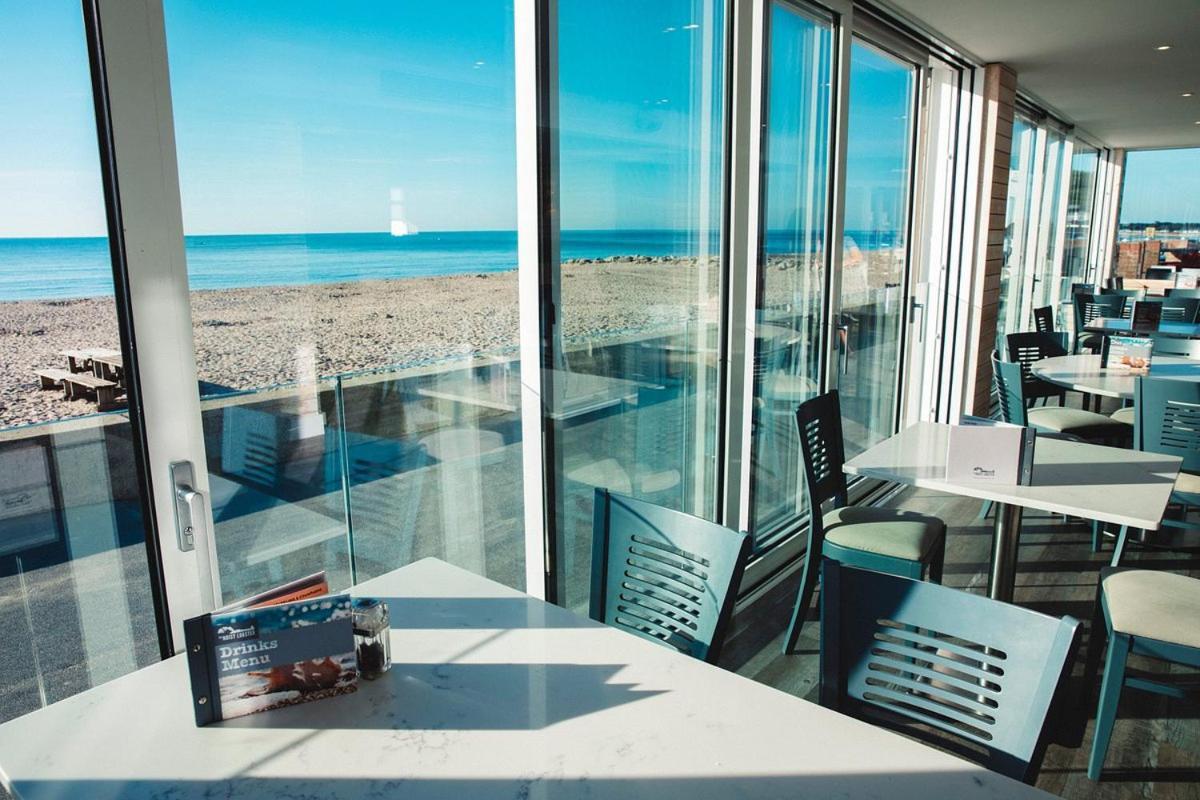The Firs - Next To & Forest - Pets Are Free Apartment Barton on Sea